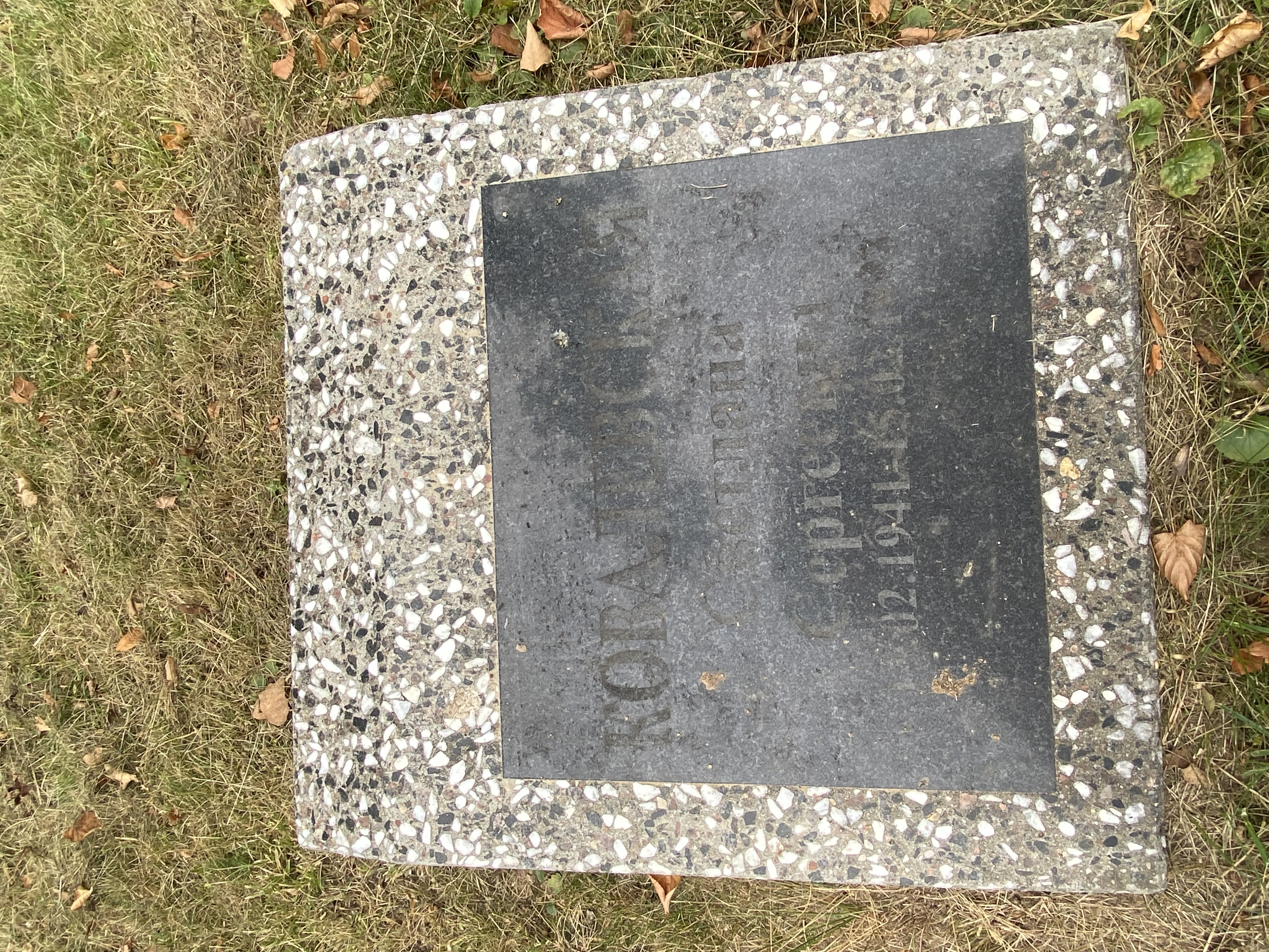 Фотография надгробия